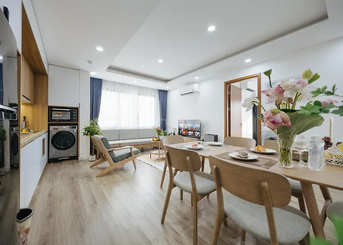 Crescendo Apartment Quang Khanh